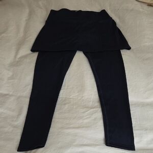 Tommy Bahama Navy Legging With Skirt.  Women's Xs
